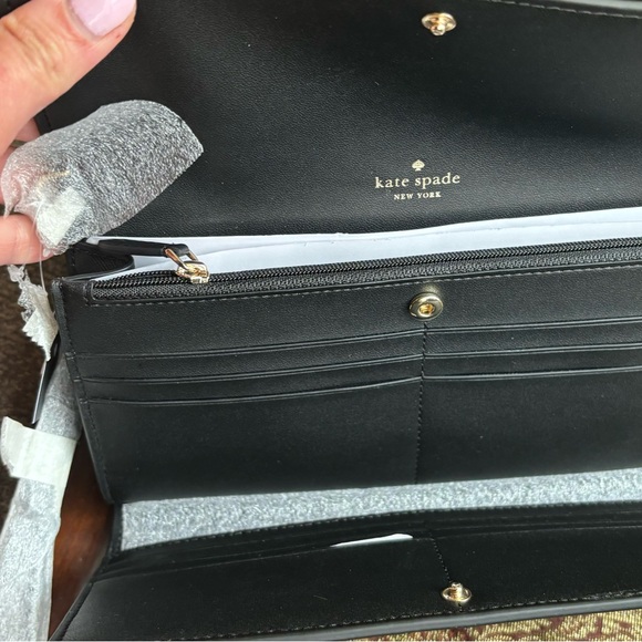 Authentic KATE SPADE Saffiano leather trifold travel large snap wallet - Picture 9 of 11